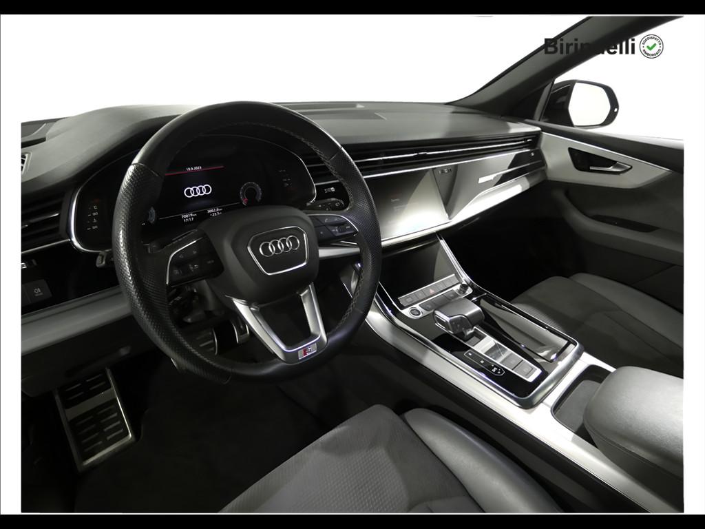 AUDI Q8 - Q8 50 TDI 286 CV quattro tiptronic Sport