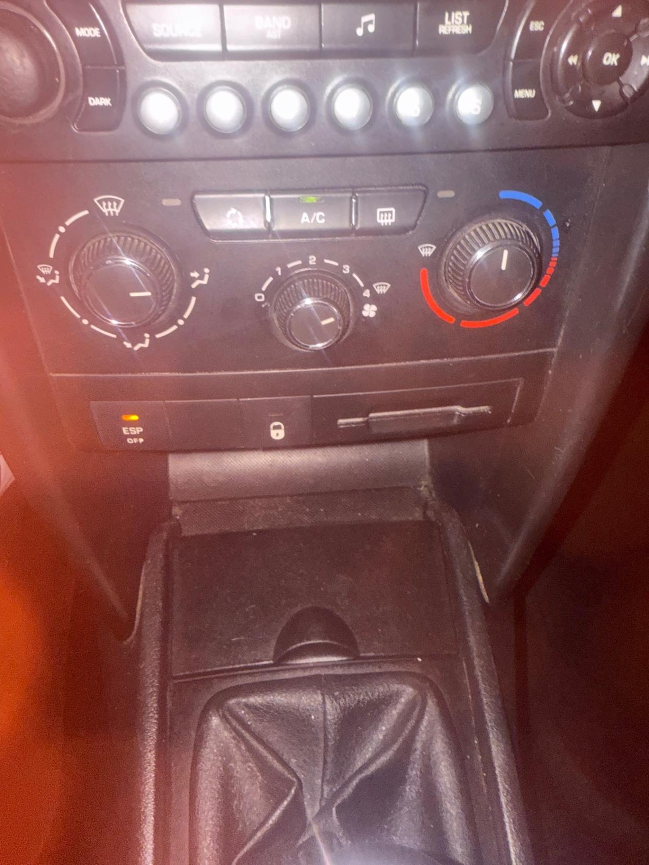 Peugeot 207 1.4 8V 75CV 5p. X Line