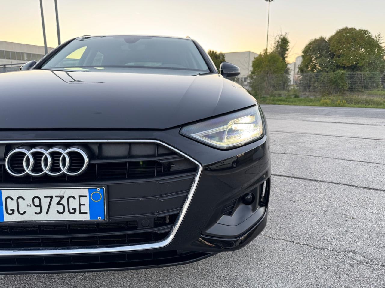 AUDI A4 Avant 2.0 Tdi S-Tronic - Led Virtual 18