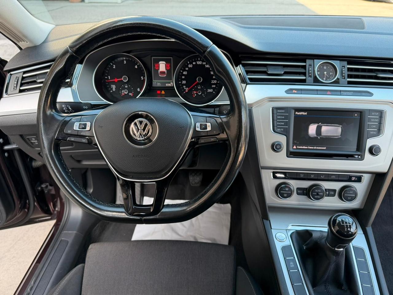 Volkswagen Passat Variant 1.6 TDI 120CV Business BlueMotion Technology