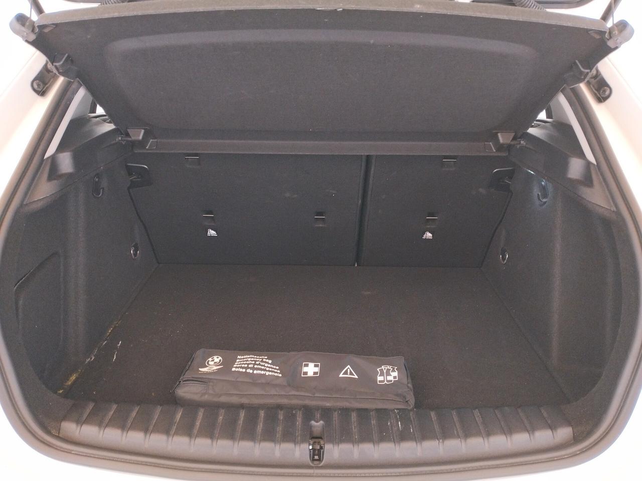 Bmw 116d 5p. Business Advantage - TAGLIANDI BMW