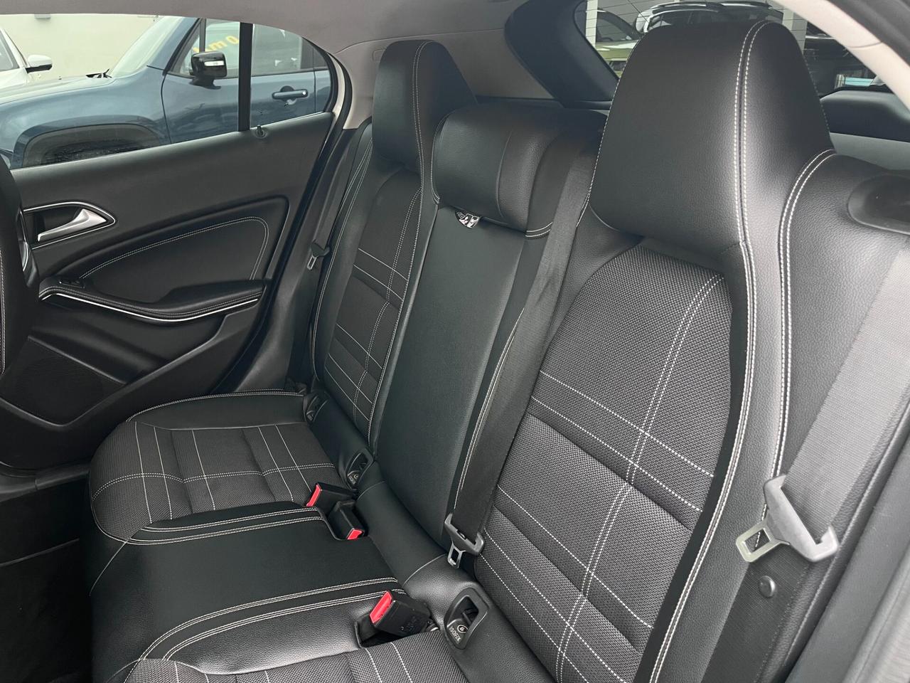 Mercedes-benz GLA 200 CDI Automatic Sport