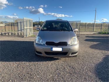 Toyota Yaris 1.4 D-4D 5 porte Sol - 2004