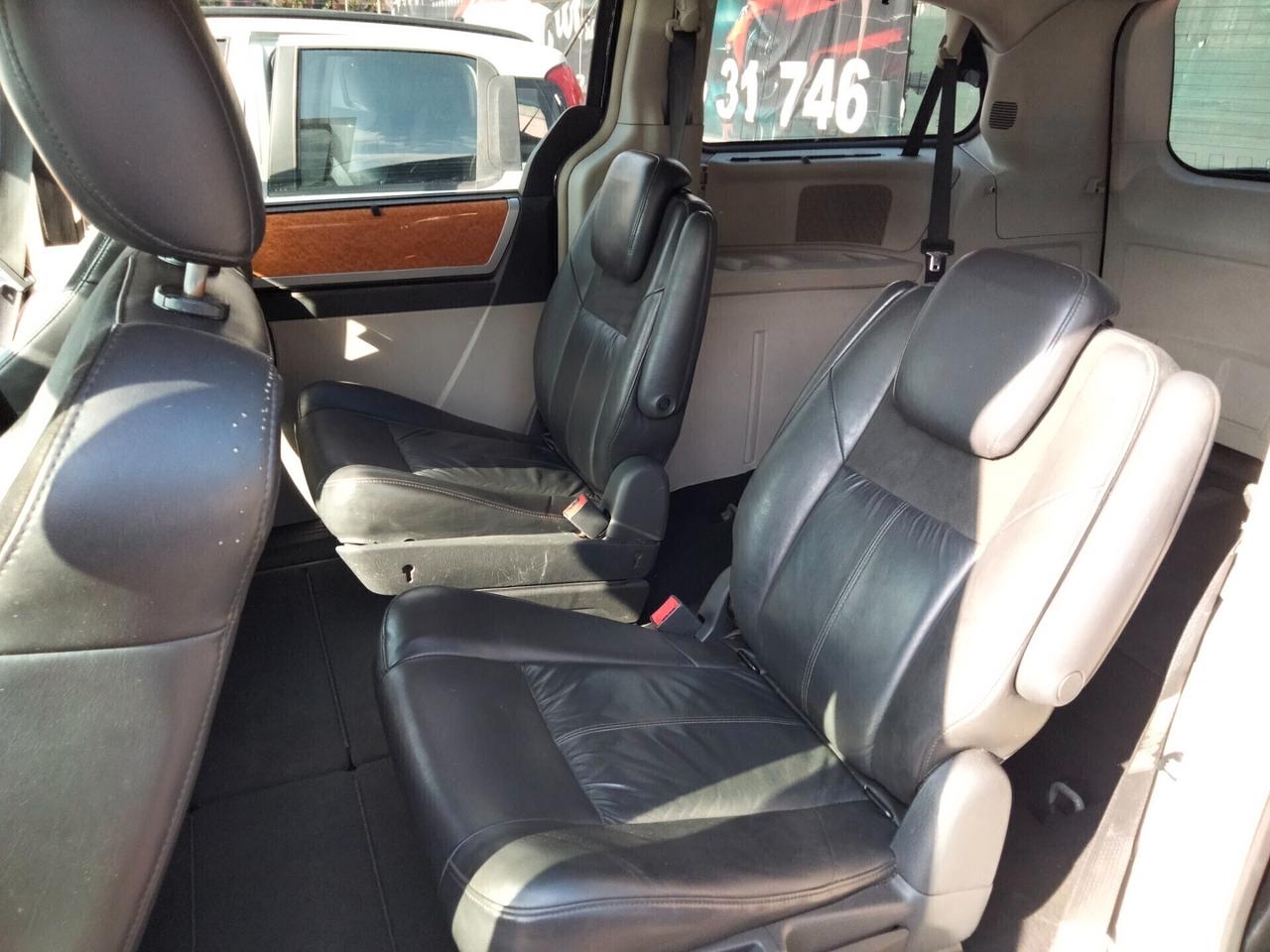 Chrysler Voyager Grand Voyager 2.8 CRD DPF Limited