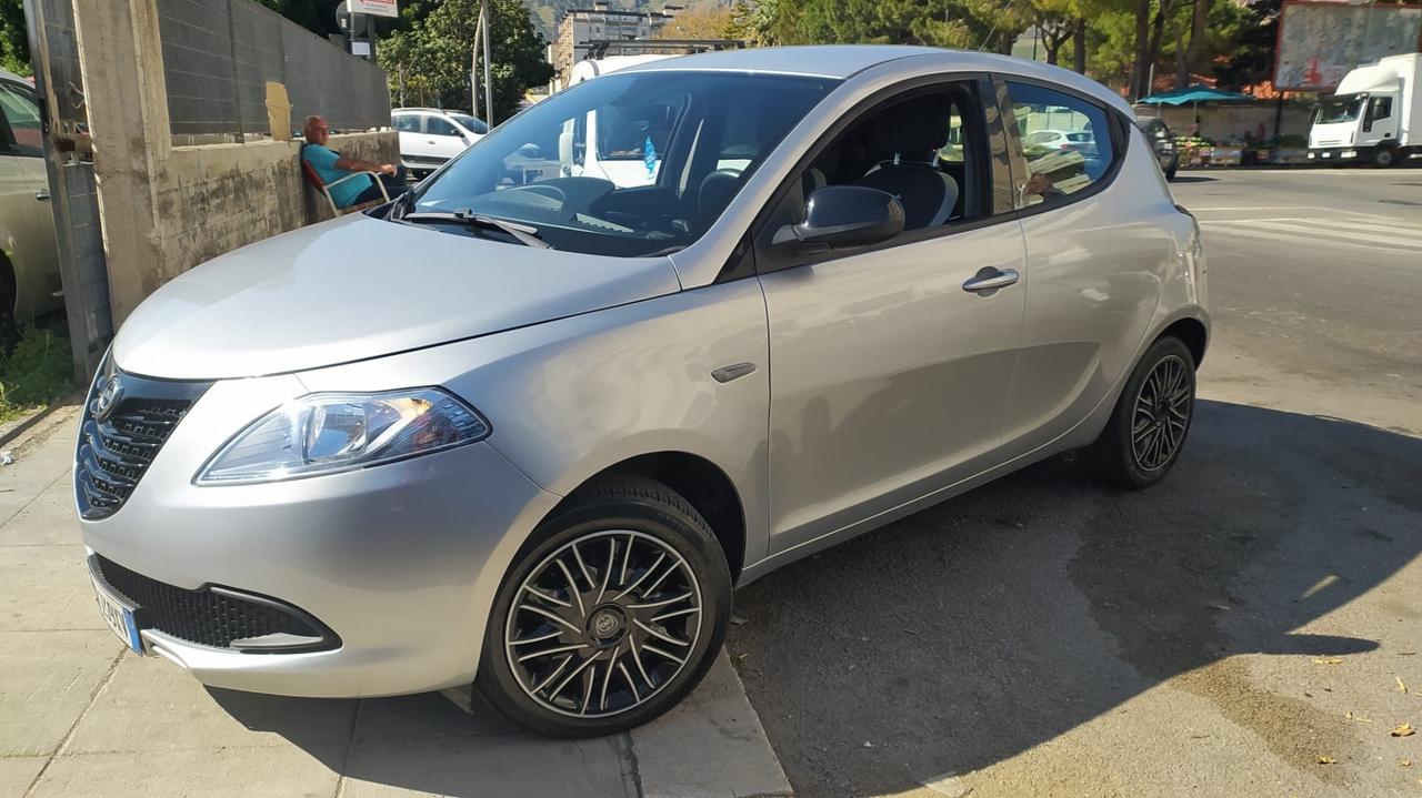 Lancia Ypsilon Lancia ypsilon 1.3 m.jet 95cv