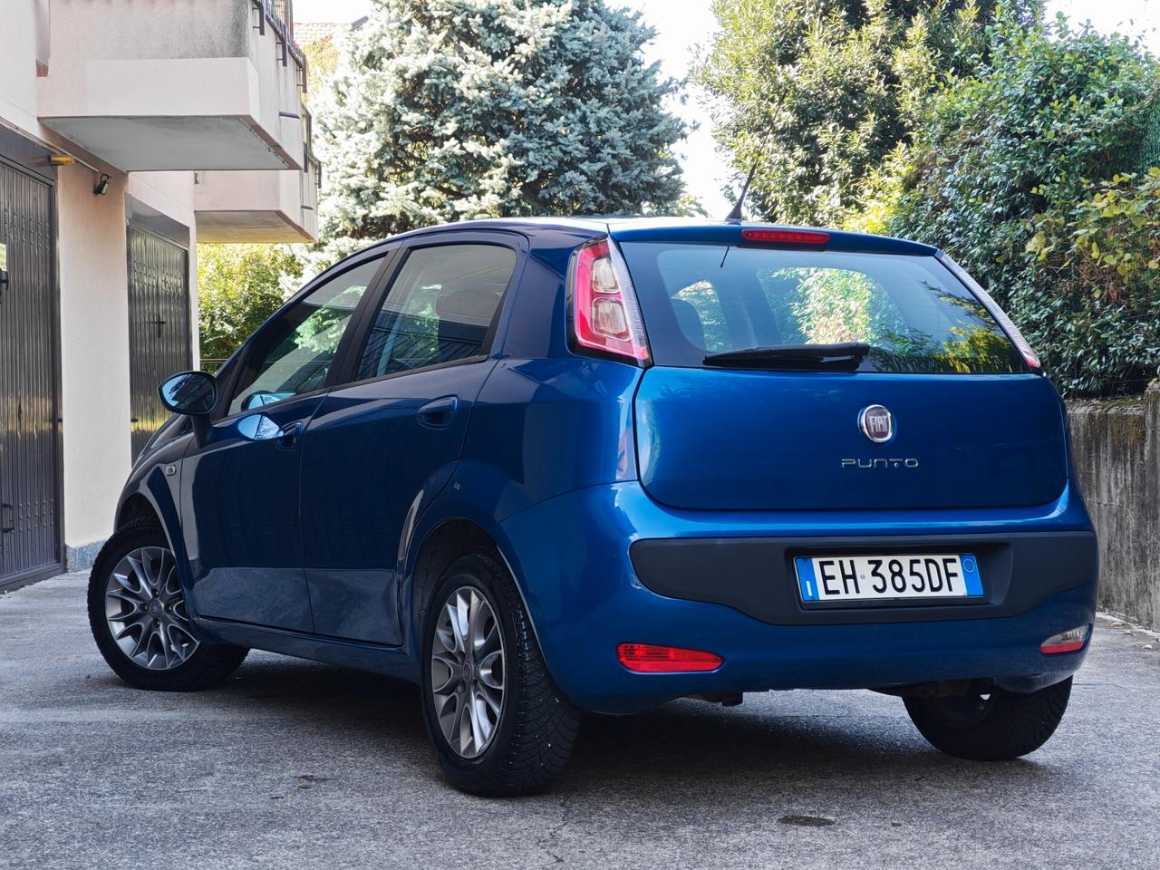 Fiat Punto Evo 1.2 BENZINA 70cv / 68.000km / Unipro