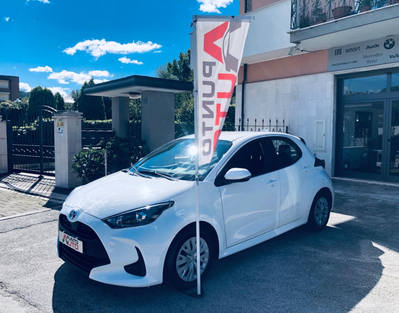 Toyota Yaris 1.0 5 porte Active