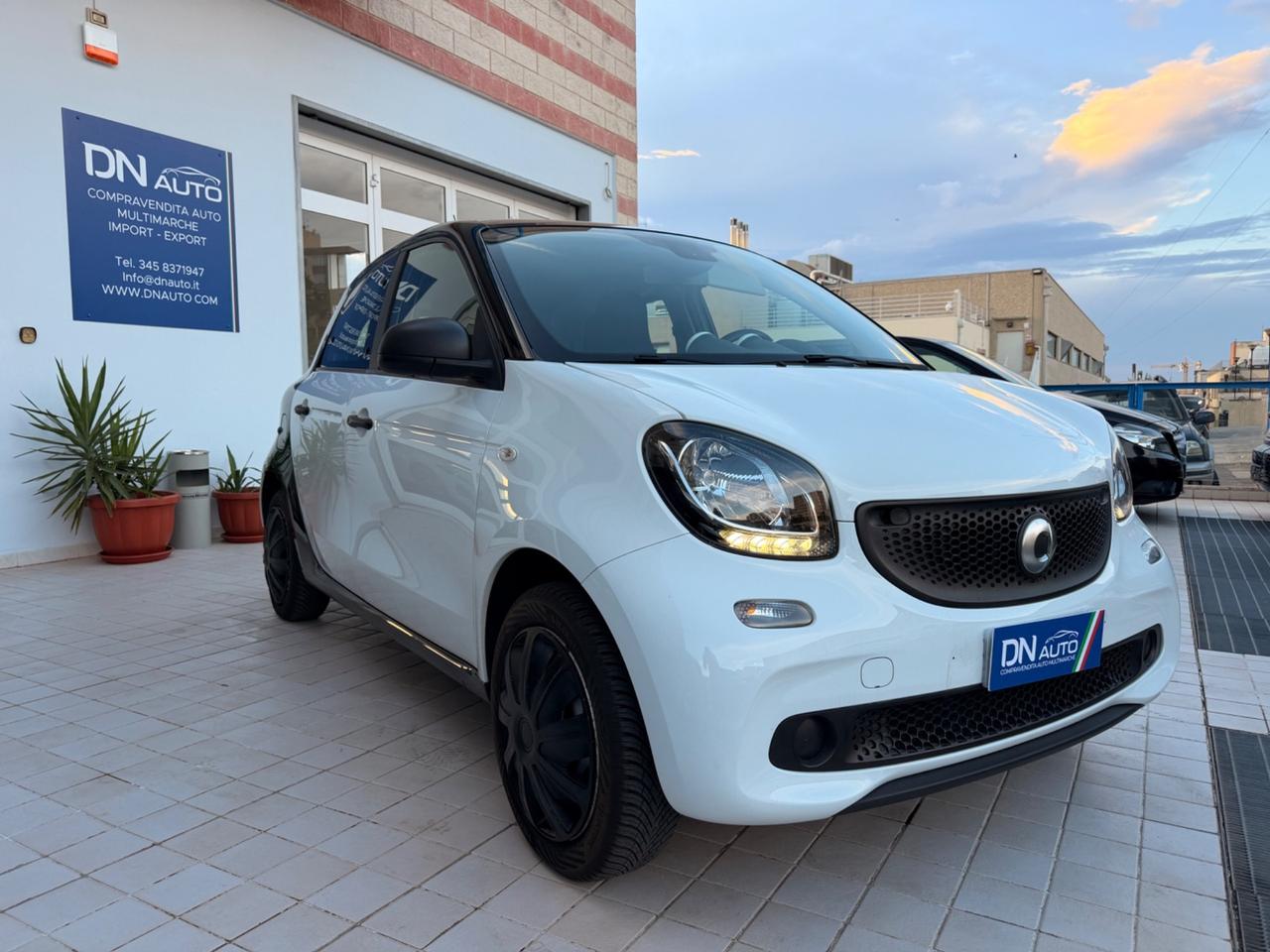 Smart ForFour 70 1.0 Youngster