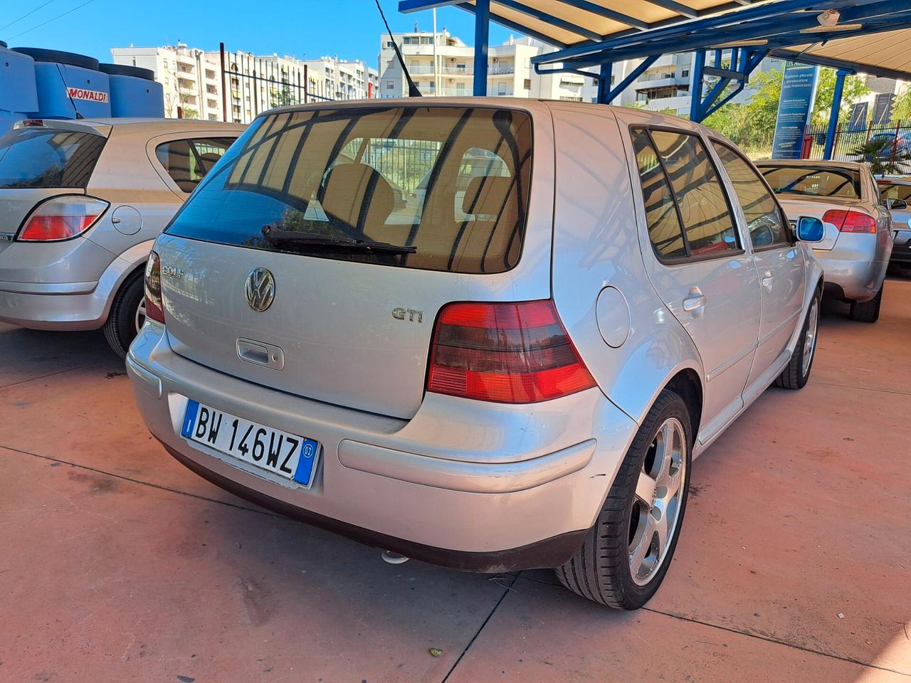 Volkswagen Golf 1.9 TDI 110CV 5 porte
