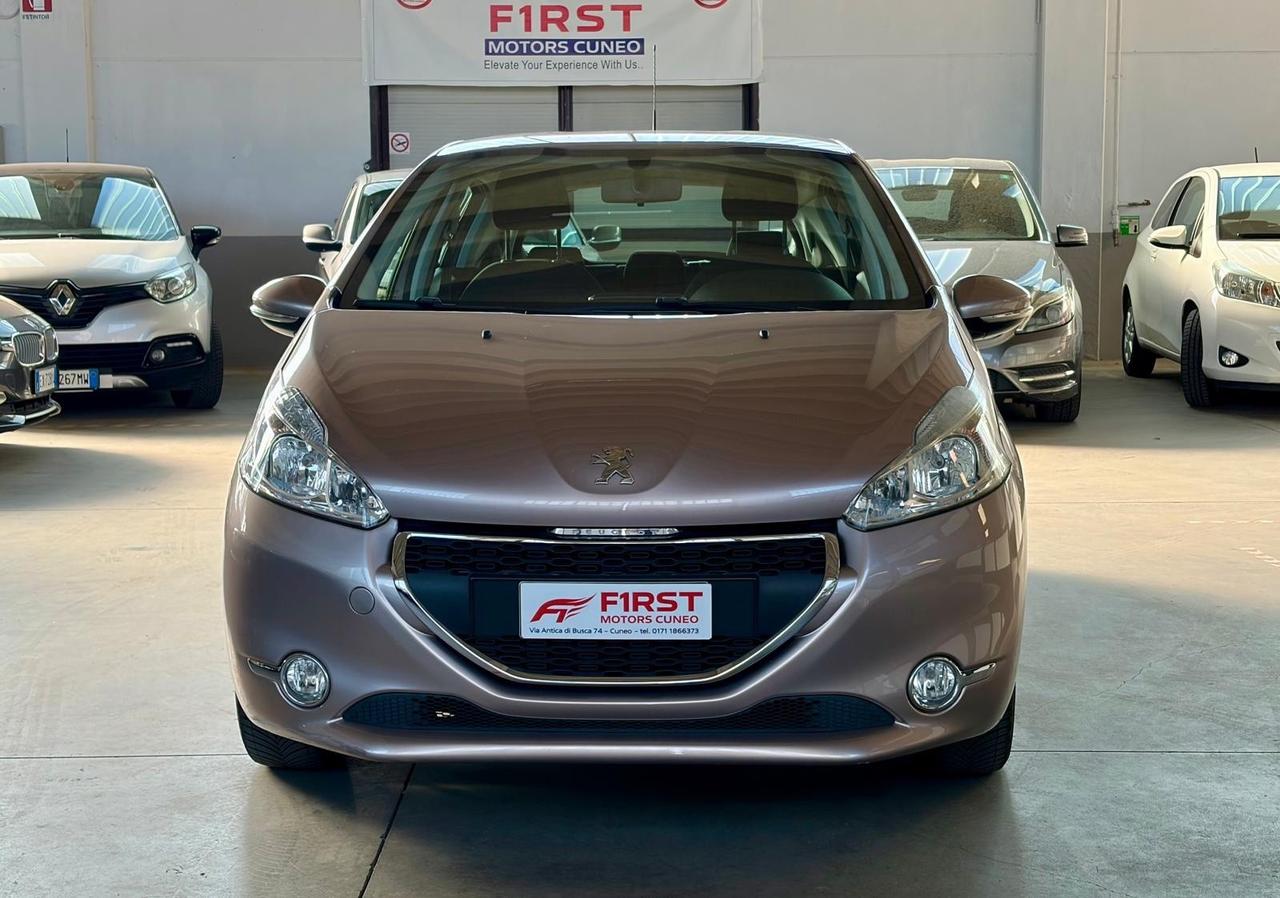 Peugeot 208 1.2 VTi 82 CV 5 porte Allure