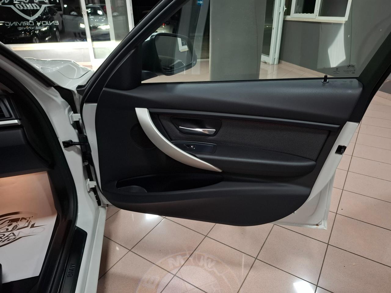 Bmw 320d Luxury Berlina
