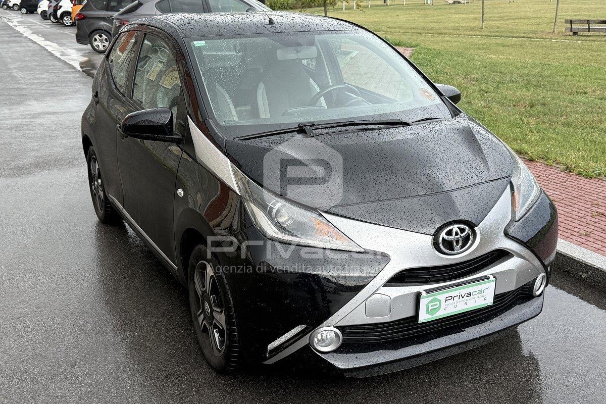 TOYOTA Aygo 1.0 VVT-i 69 CV 5 porte x-cool