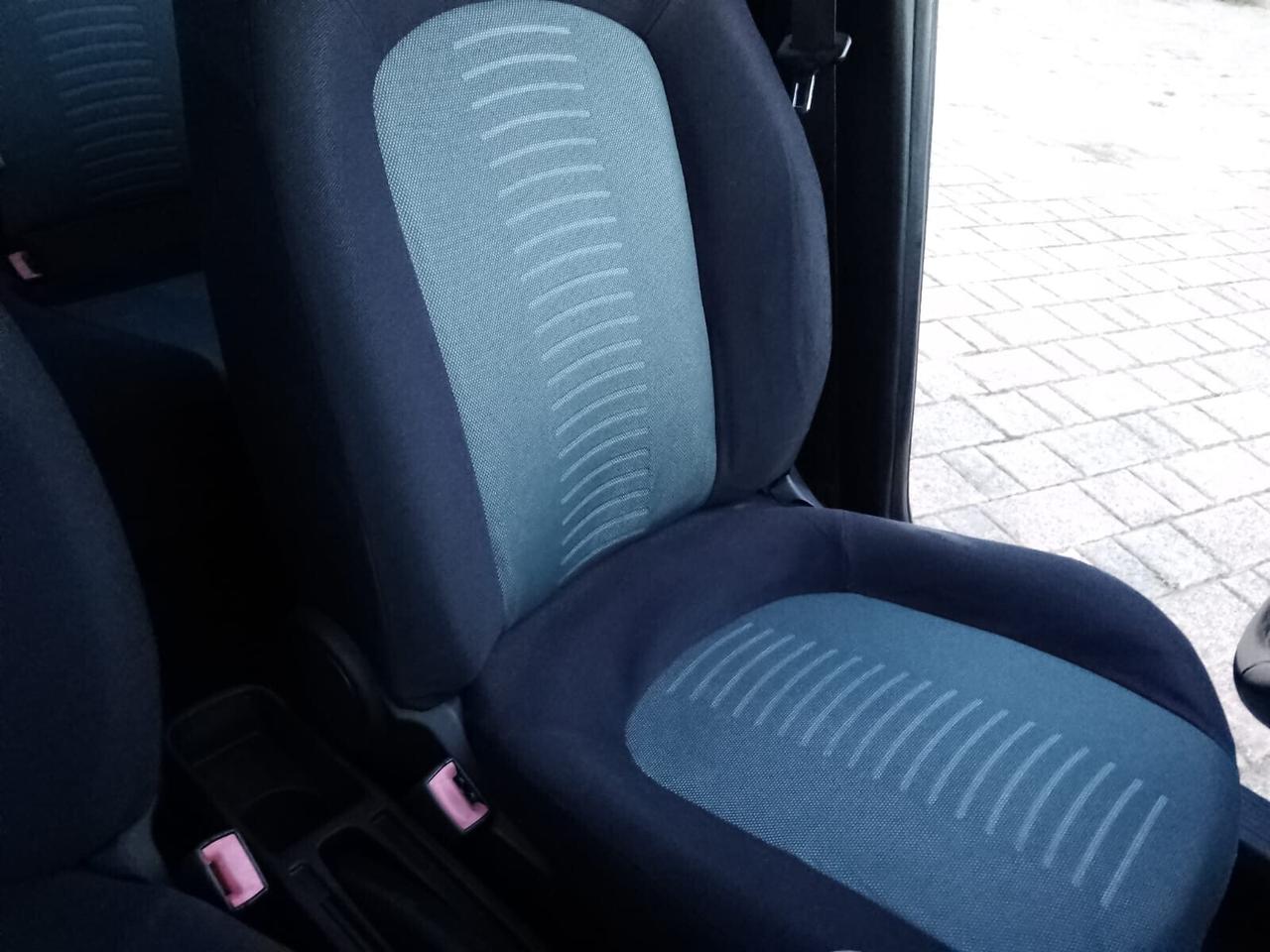 Fiat Grande Punto 1.3 MJT 75 CV 5 porte Dynamic