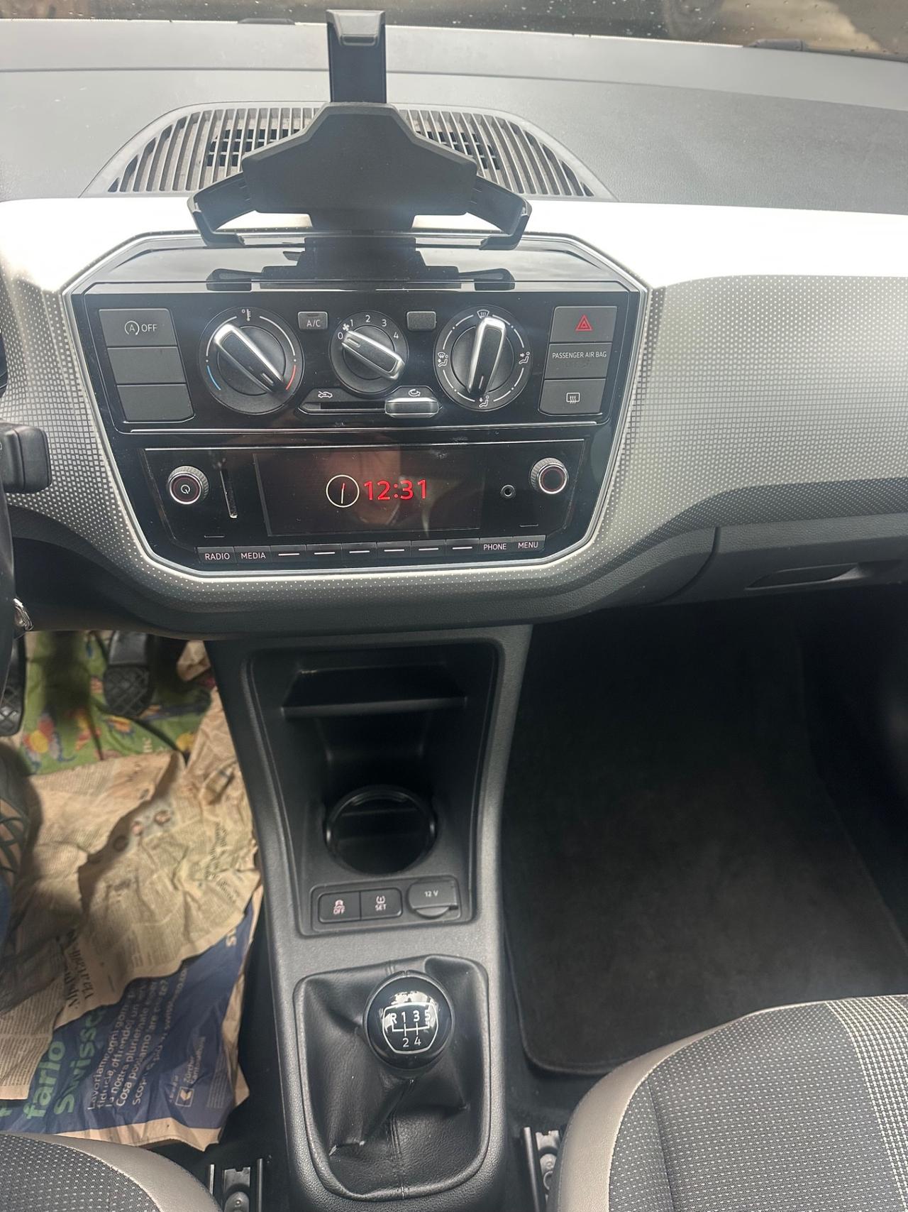 Volkswagen up! 1.0 TSI 90 CV 5p. cross BlueMotion Technology