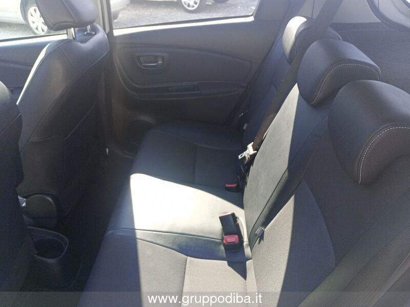 Toyota Yaris III 2015 Benzina 5p 1.3 Lounge multidrive S