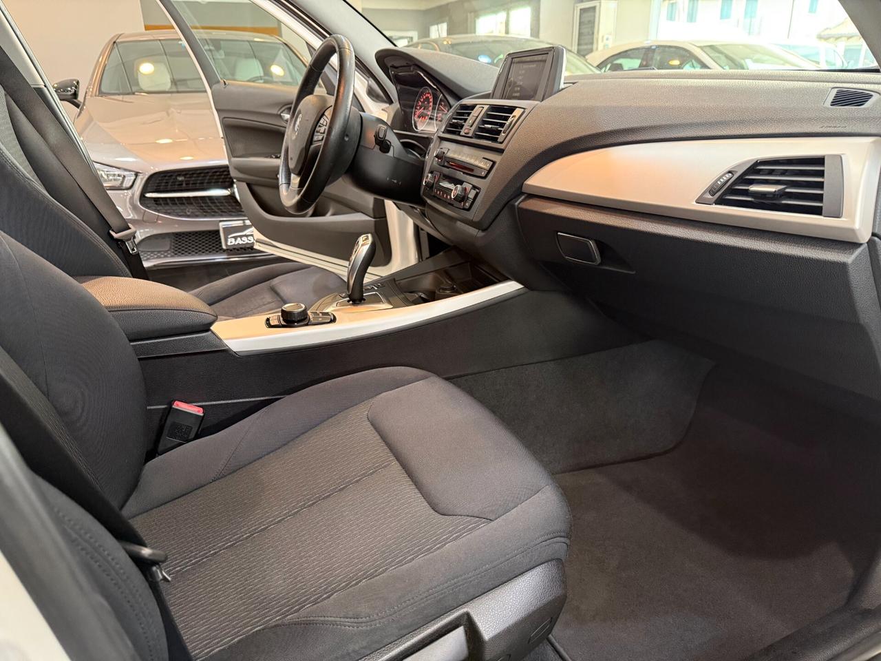 Bmw 116 116d 5p. Efficient Dynamics Urban