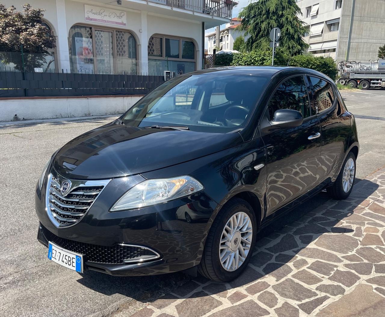 Lancia Ypsilon 1.3 MJT 16V 95 CV 5 porte S&S Gold