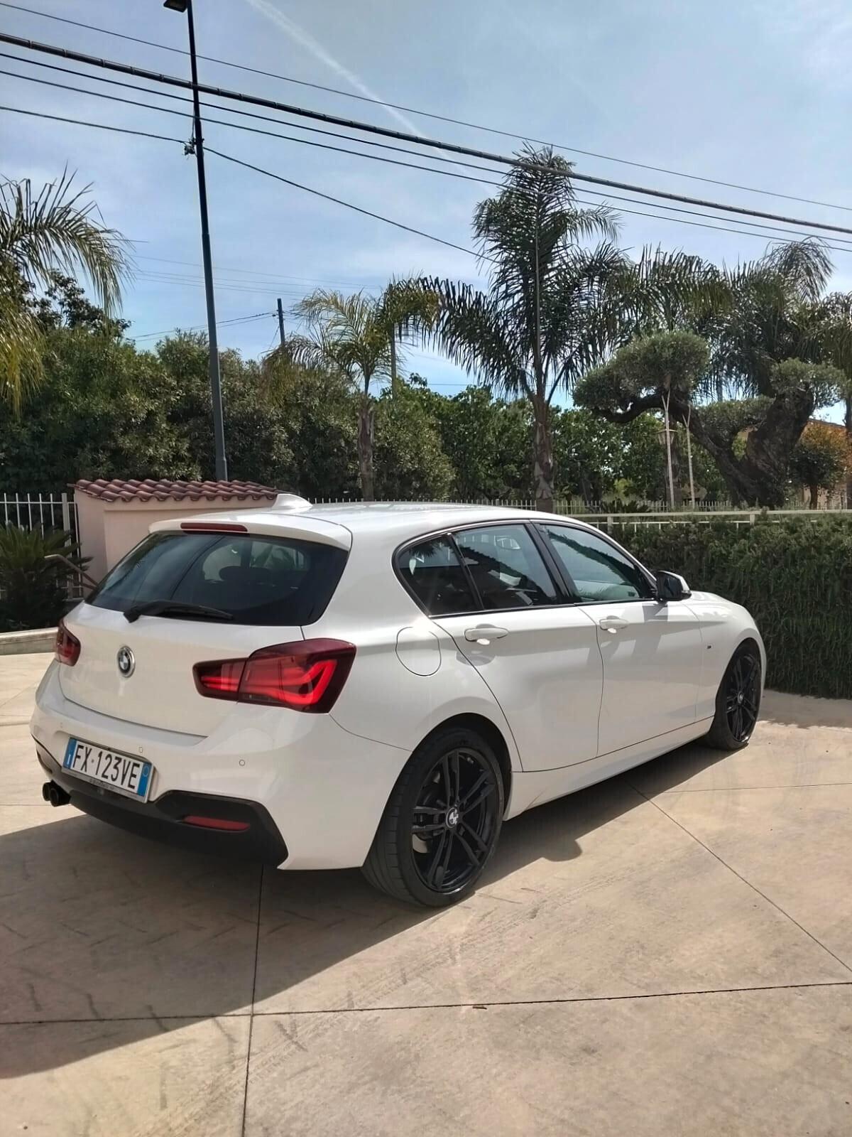 Bmw 118 118d 5p. Msport