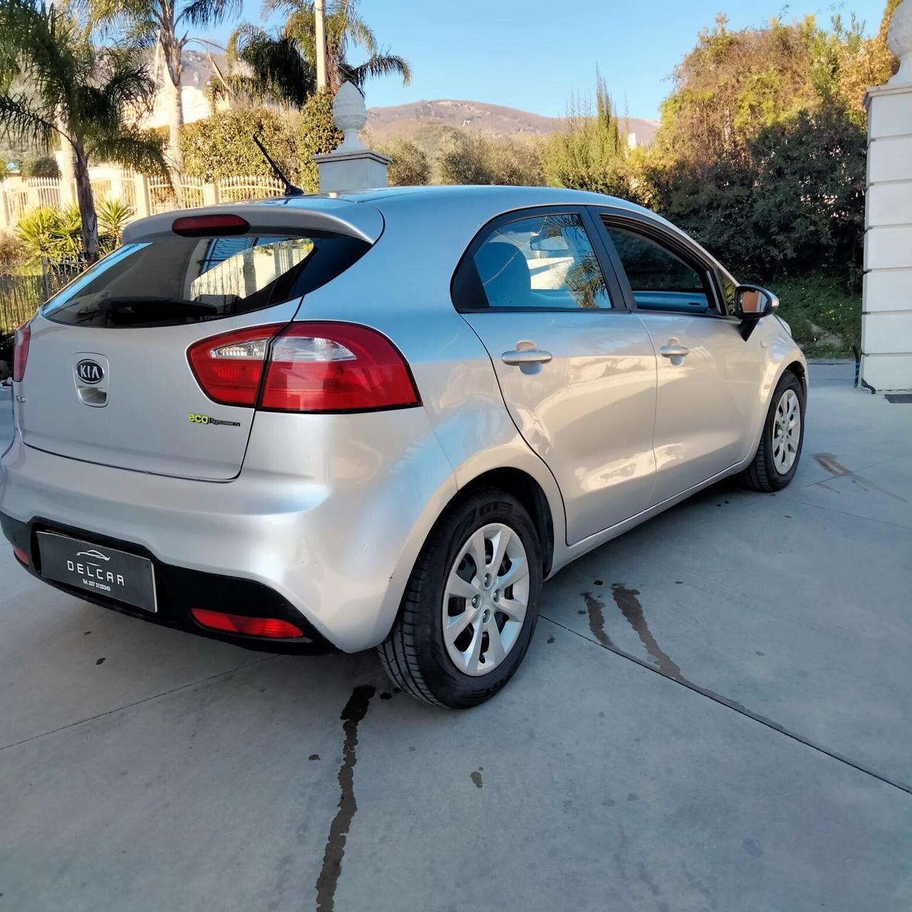 Kia Rio 1.1 CRDi WGT 5p. LX