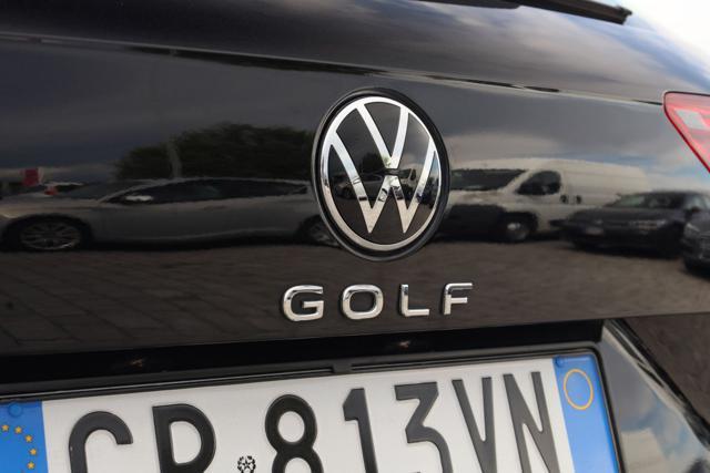 VOLKSWAGEN Golf Variant 1.0 eTSI EVO DSG Life