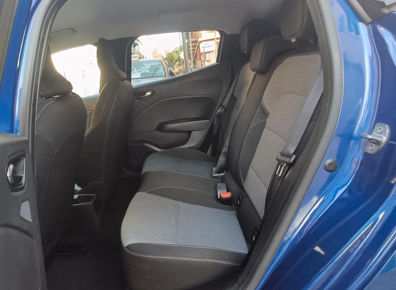 Mitsubishi Colt 1.0L turbo 90 CV Invite