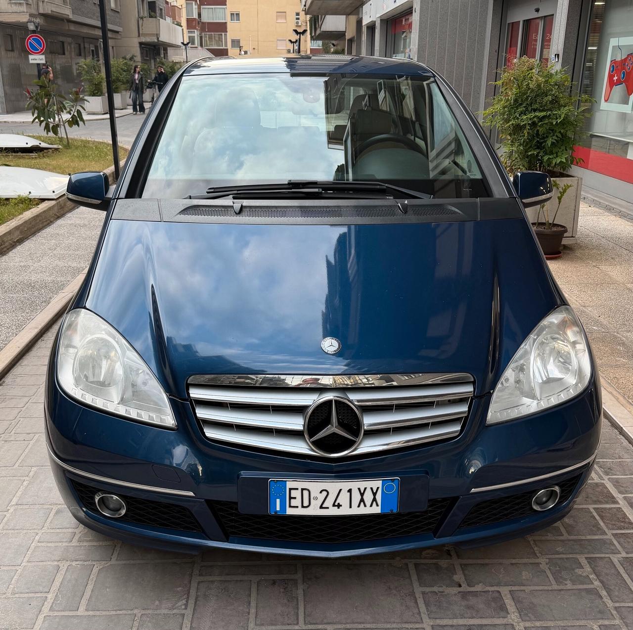 Mercedes-benz A 180 CDI Premium