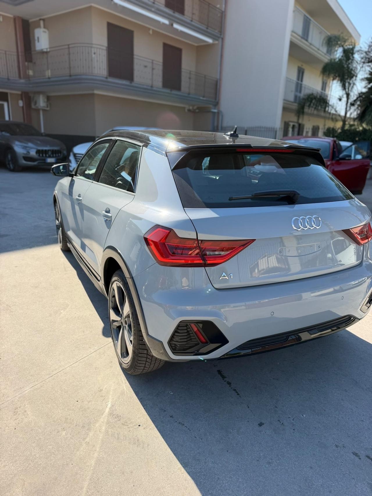 Audi A1 SPB 30 TFSI S tronic line edition