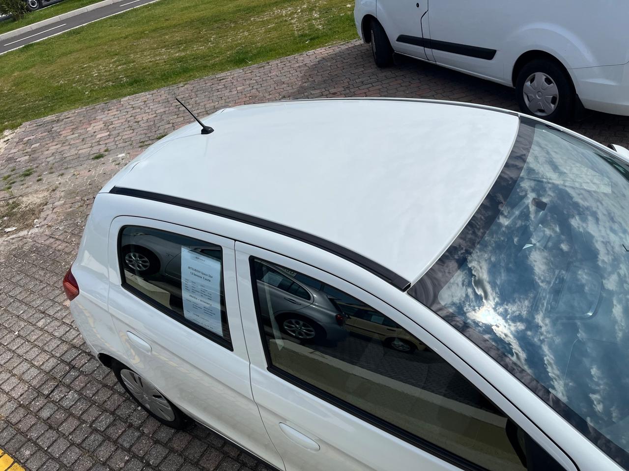 Mitsubishi Space Star 1.0 Invite