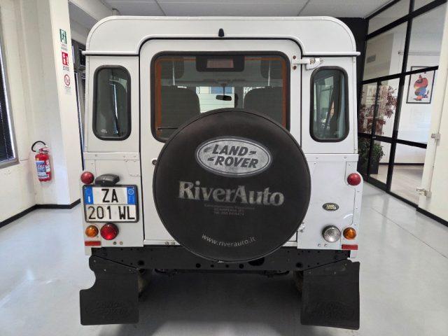 LAND ROVER Defender 90 2.4 TD4 AUTOVETTURA SERVICE LAND ROVER