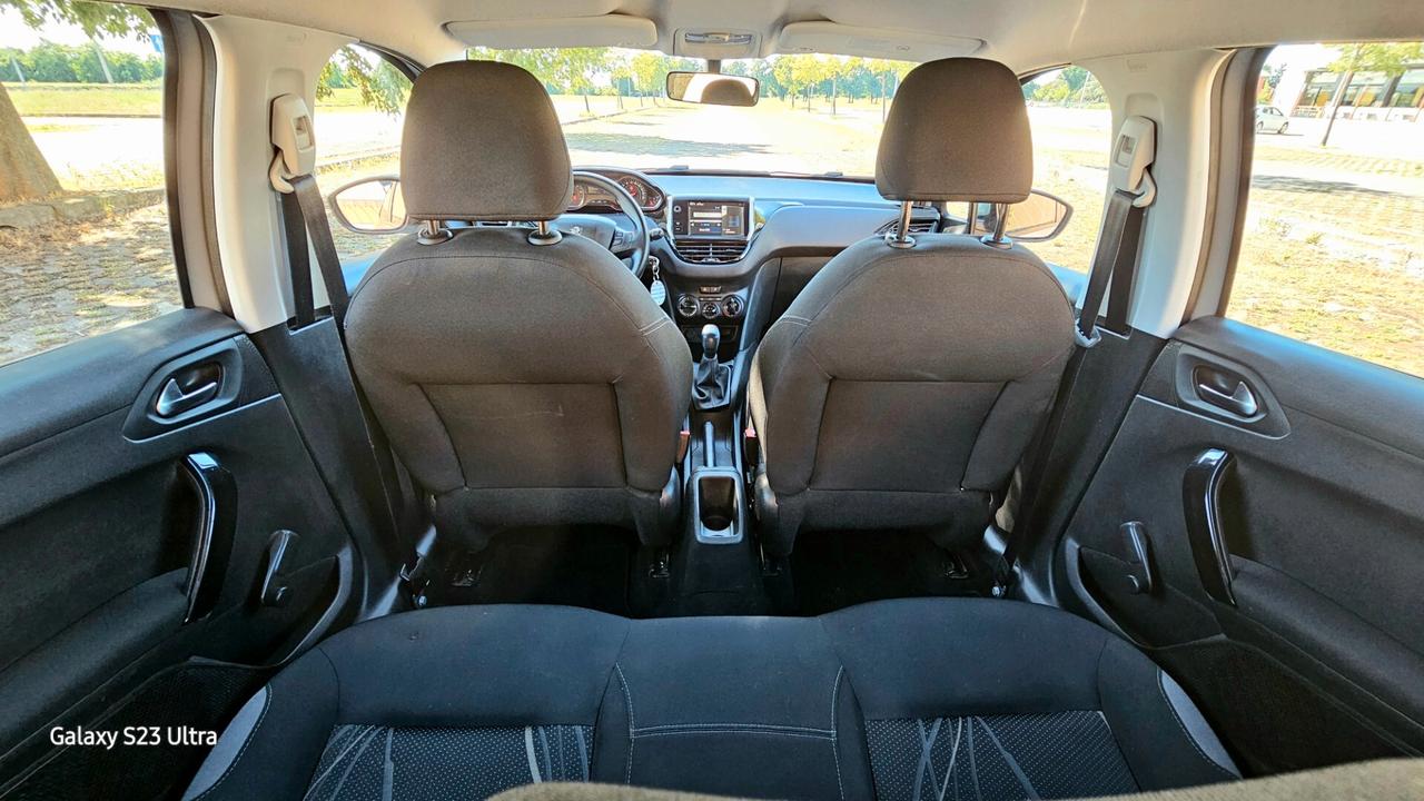 Peugeot 208 full optional Metano garantita 12 mesi