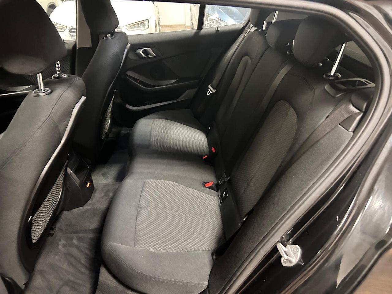 Bmw 116 118d 5p. Sport