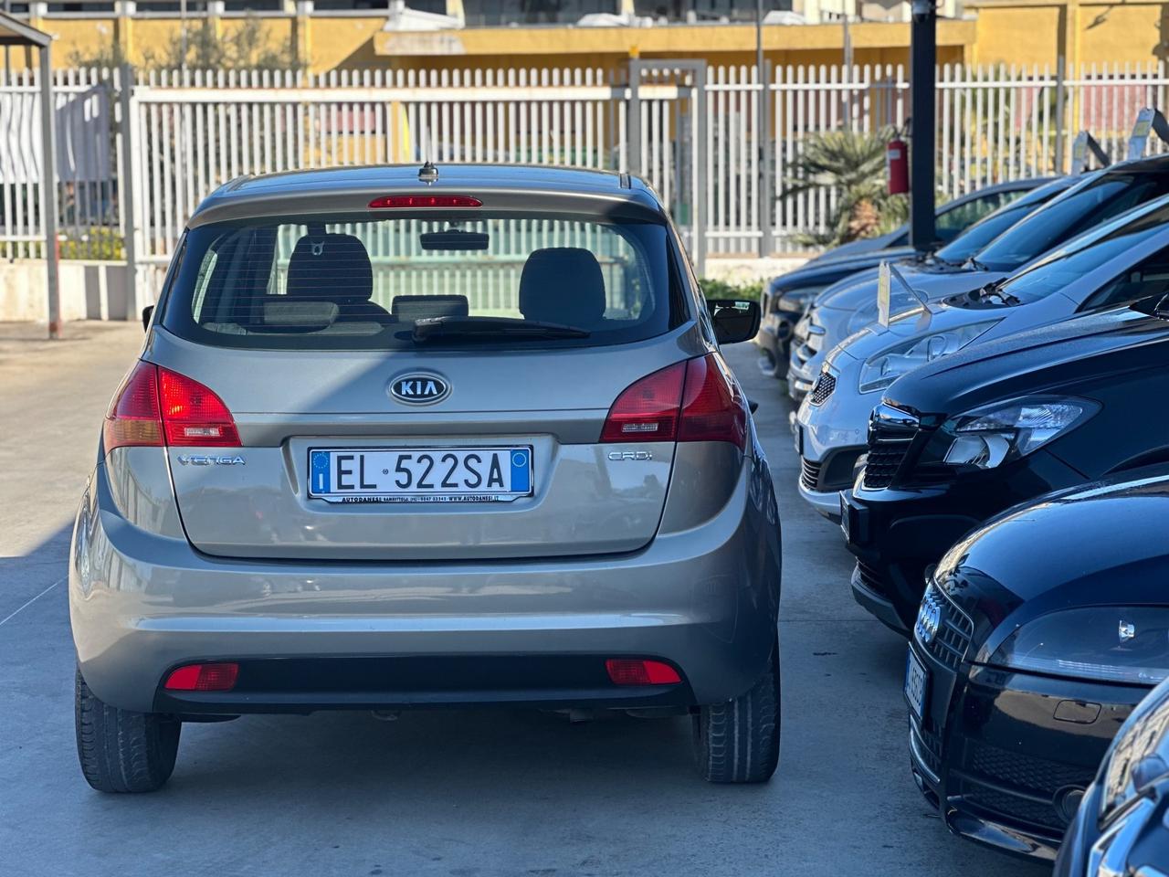 Kia VENGA 1.4 DIESEL 2012 - BASSI CONSUMI