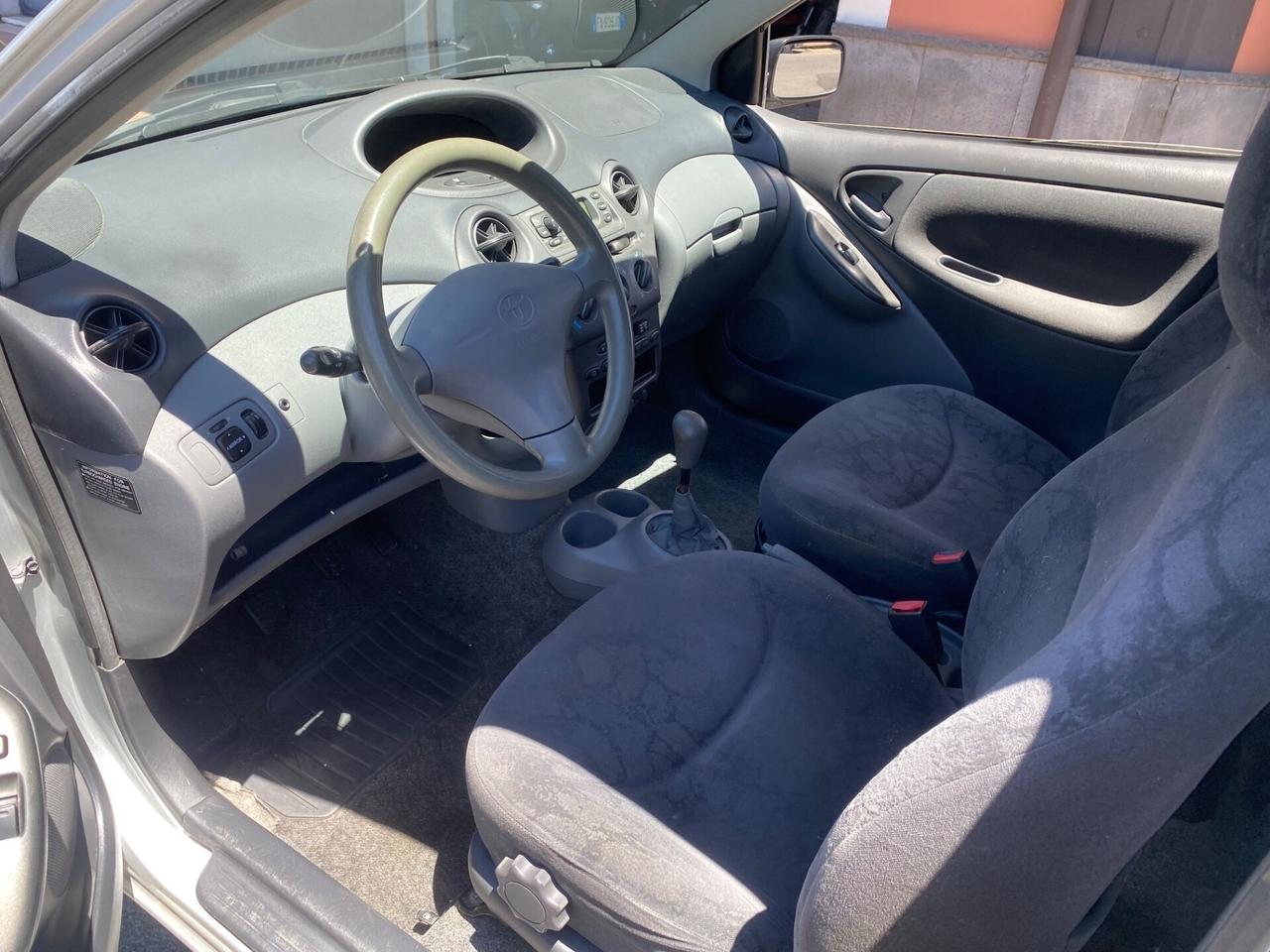 Toyota Yaris 1.4 tdi D-4D cat 3 porte Sol
