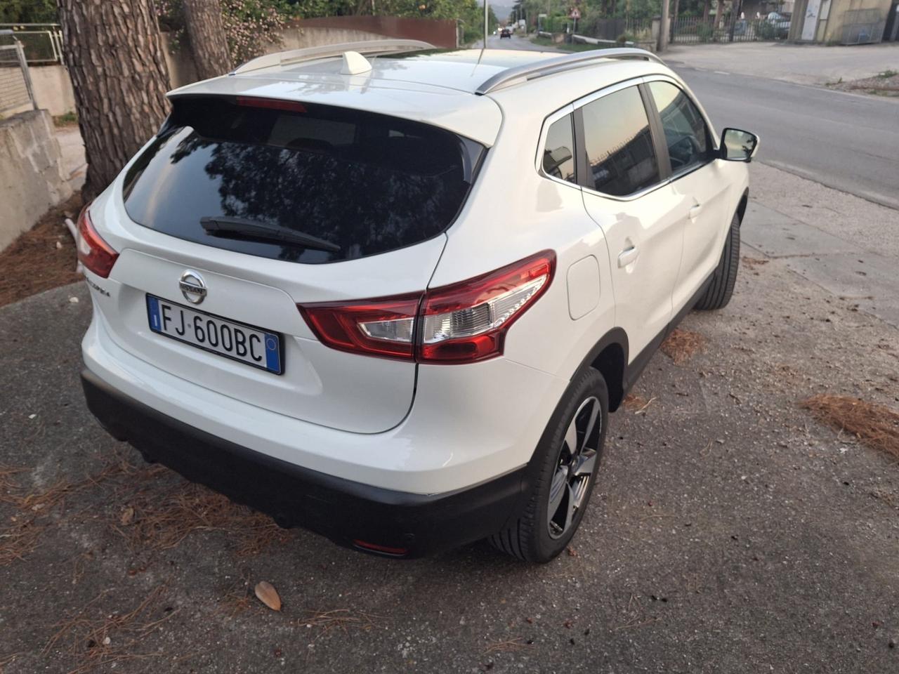 Nissan Qashqai 1.5 dCi N-Connecta