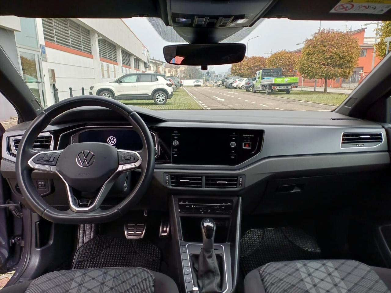 Volkswagen Taigo 1.0 TSI 110 CV DSG R-Line