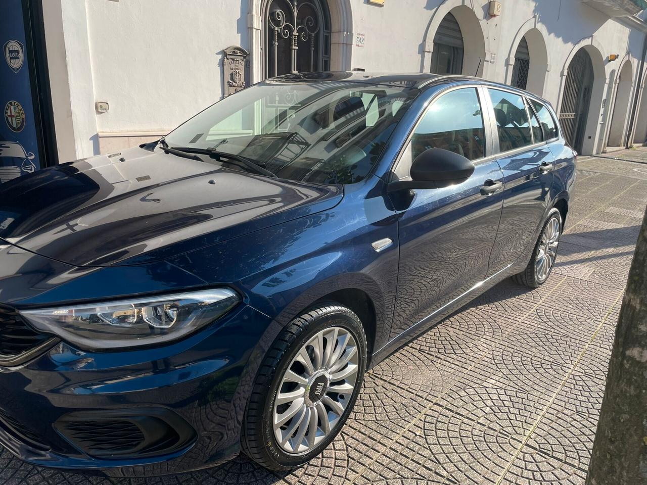 Fiat Tipo 1.3 MJT SW Lounge