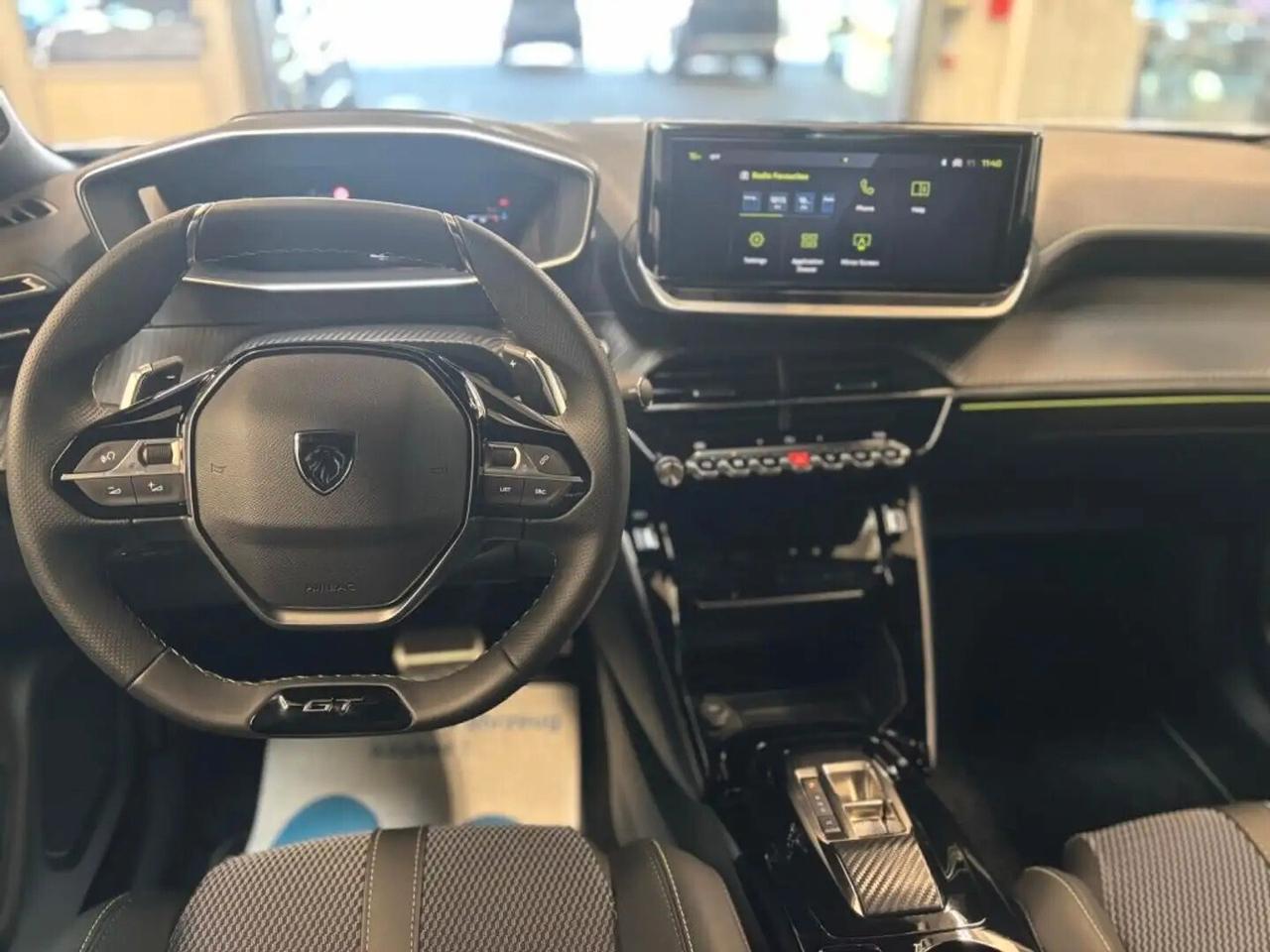 Peugeot 2008 1.2 PureTech 130 CV GT