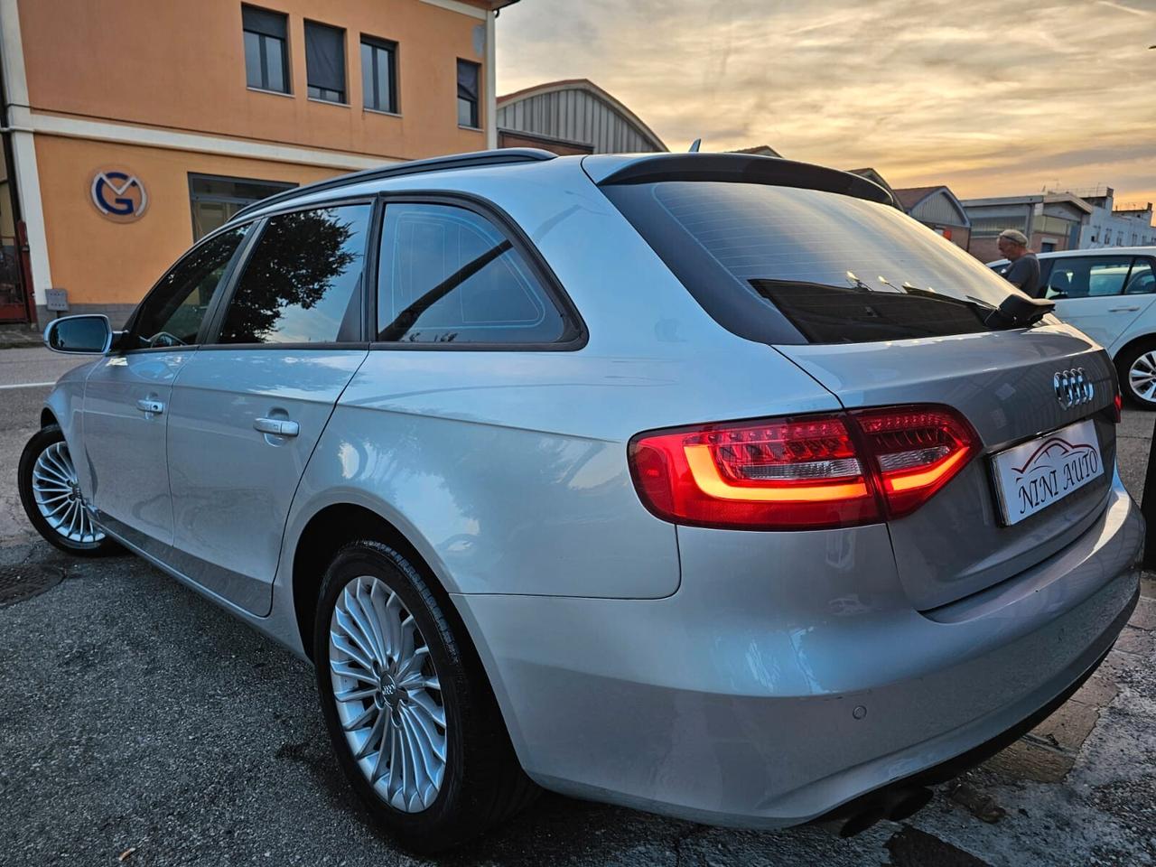 Audi A4 Avant 2.0 TDI 177cv Quattro Advanced*Navi*Bi-Xeno*Pdc*
