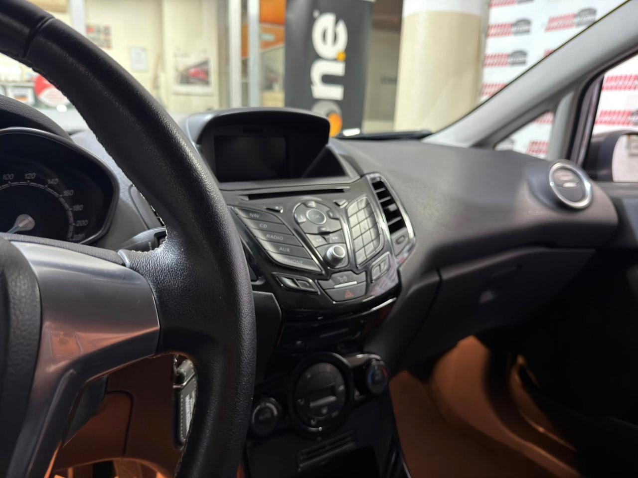 Ford Fiesta 1.5 TDCi 75CV 3 porte Titanium