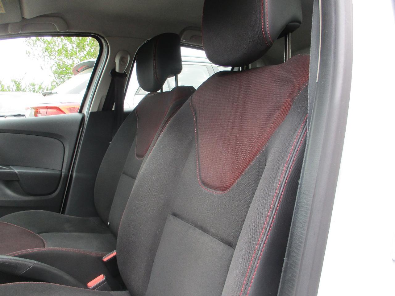 Renault Clio 5 Porte Clio 5p 1.2 Live 75cv - Ok Neopat./Navi/Bluetooth