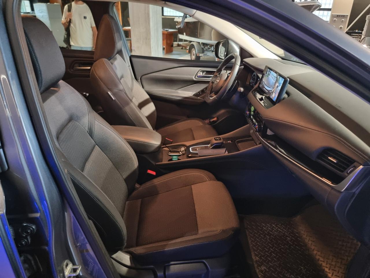 NISSAN Qashqai 1.3 DIG-T MHEV 140 CV Tekna • GARANZIA NISSAN 2027 • Retrocamera