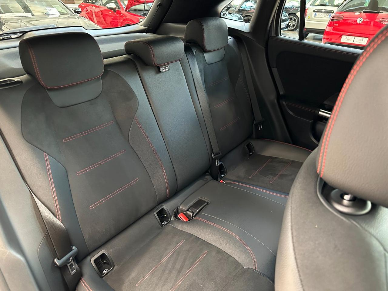 Mercedes GLA 250 e phev AMG Line Advanced Plus-19"-FULL
