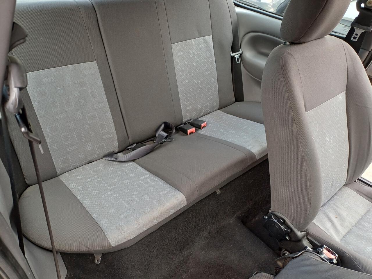 Ford Fiesta 1.1 5 porte