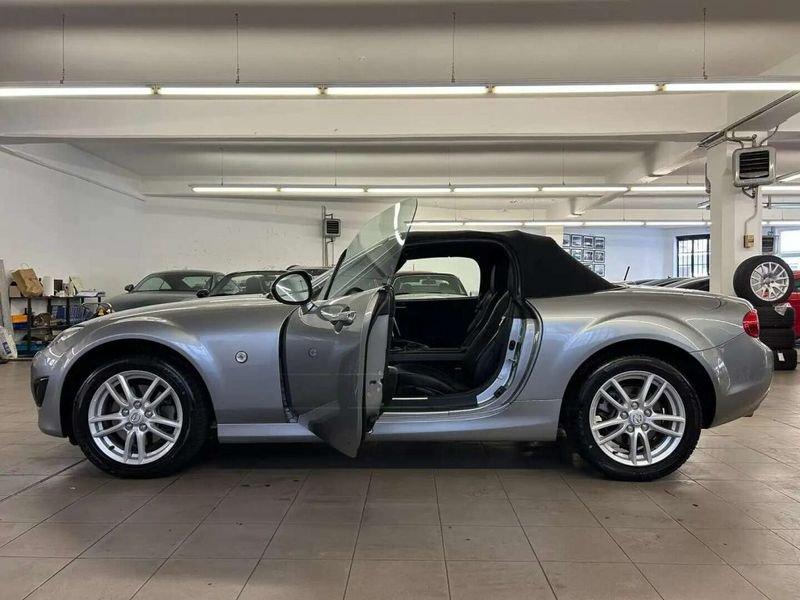 Mazda MX-5 Roadster 1.8L Wind