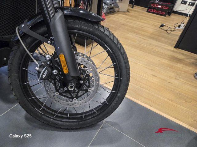 TRIUMPH Scrambler 1200 (MY 24)