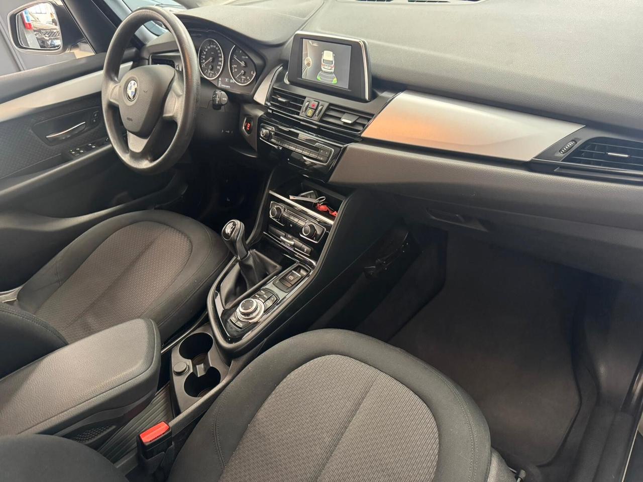 Bmw 2er Active Tourer 216d Luxury