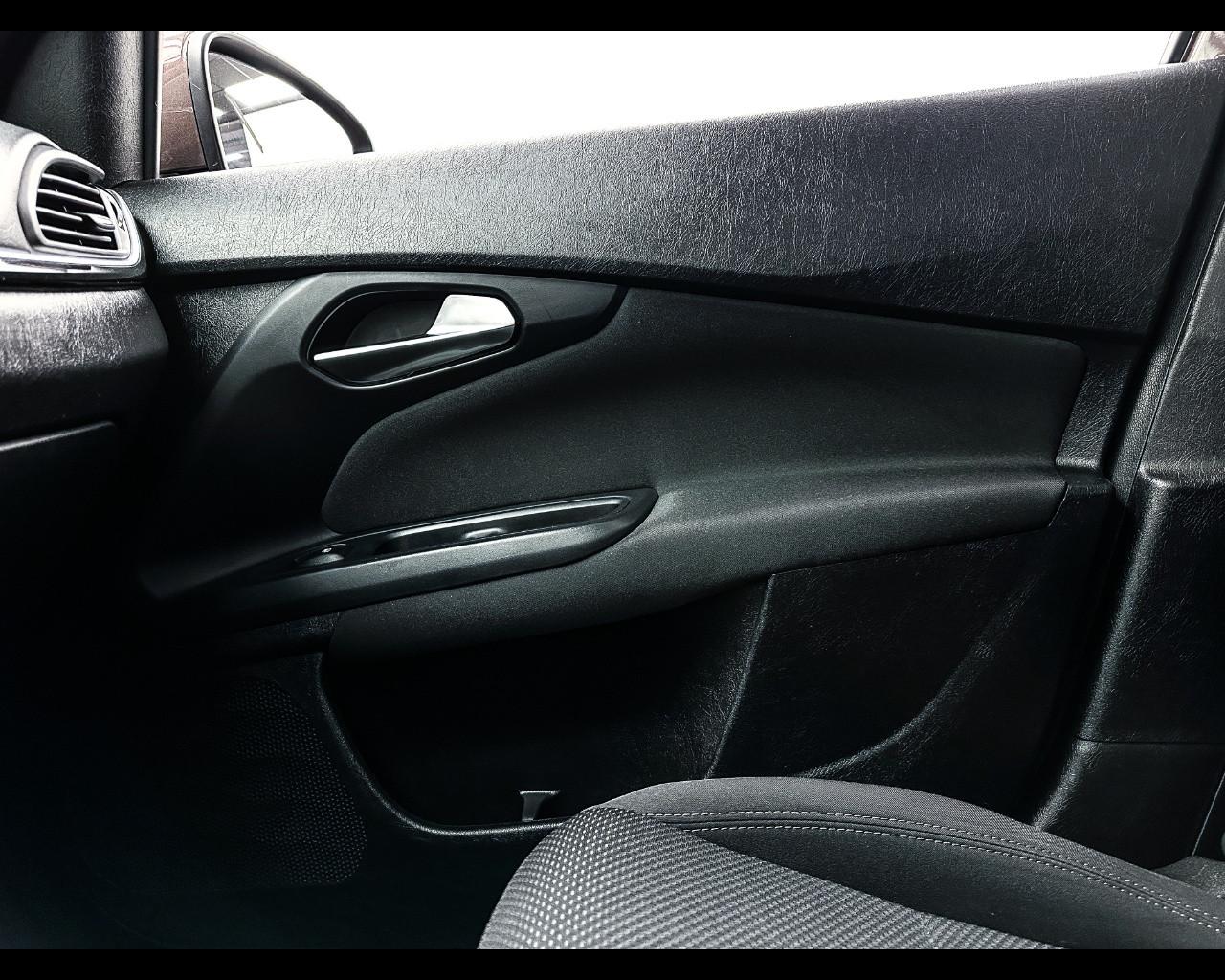 FIAT Tipo (2015-->) - Tipo 1.3 Mjt S&S SW Business