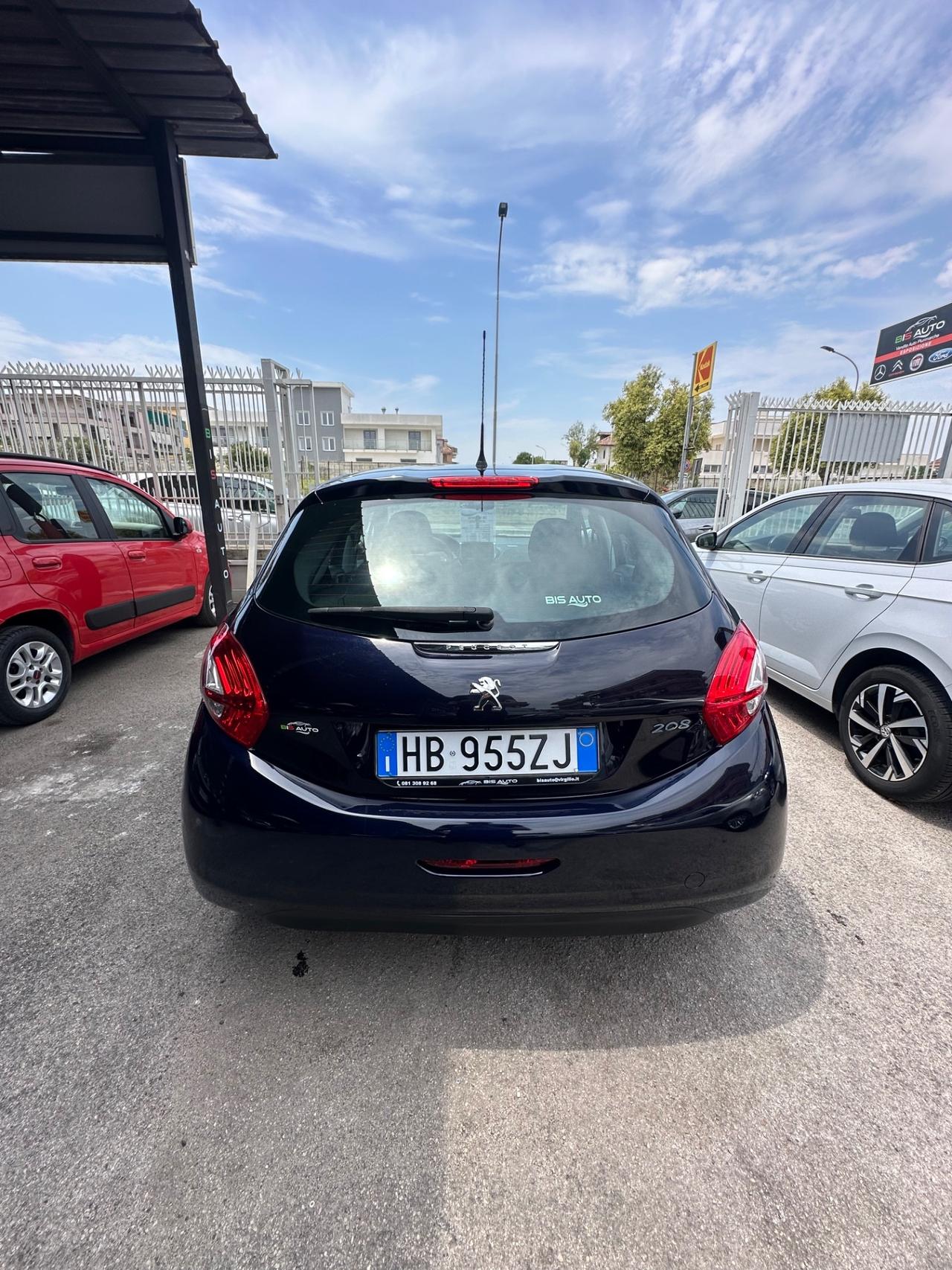 Peugeot 208 1.4 HDi 68 CV 5 porte Allure