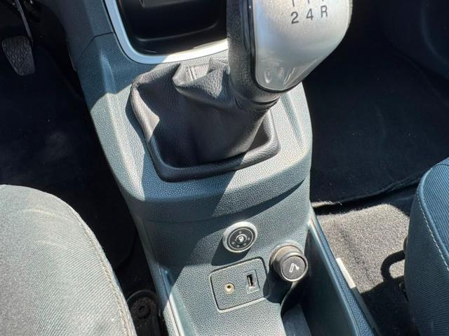 FORD Fiesta Ikon 1.4 5 porte Bz.- GPL