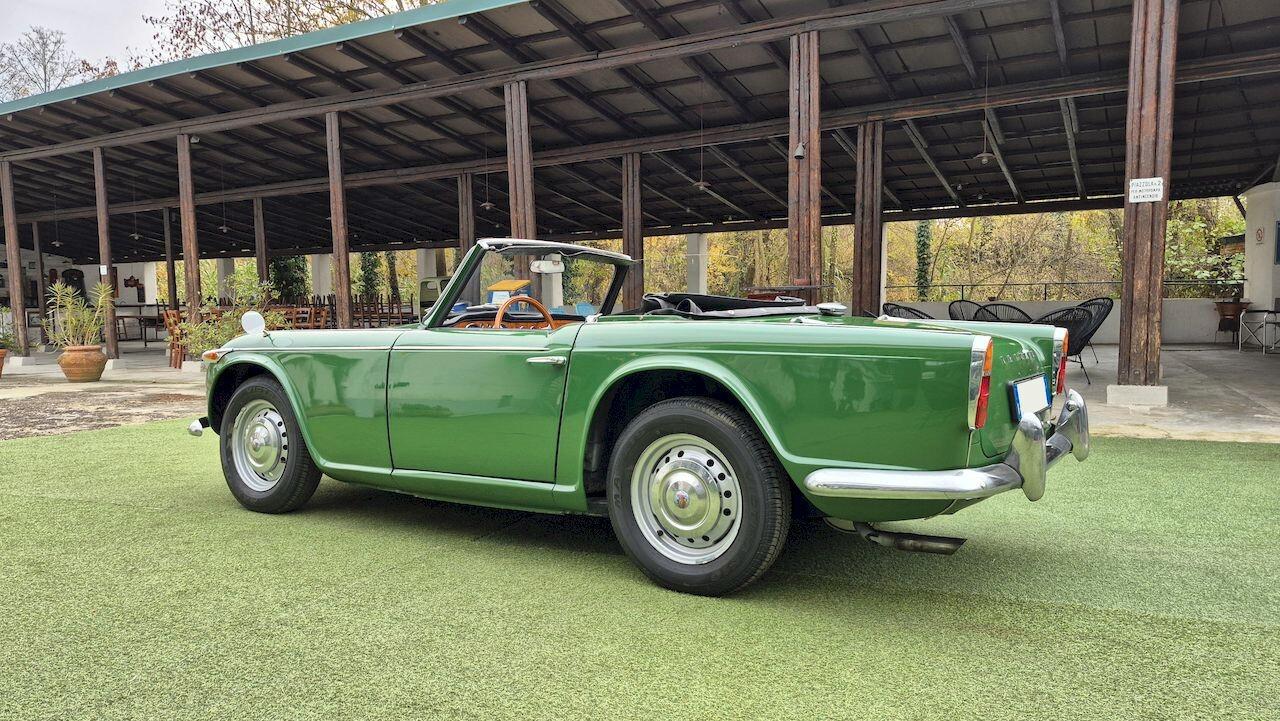 Triumph TR4A IRS – 1966